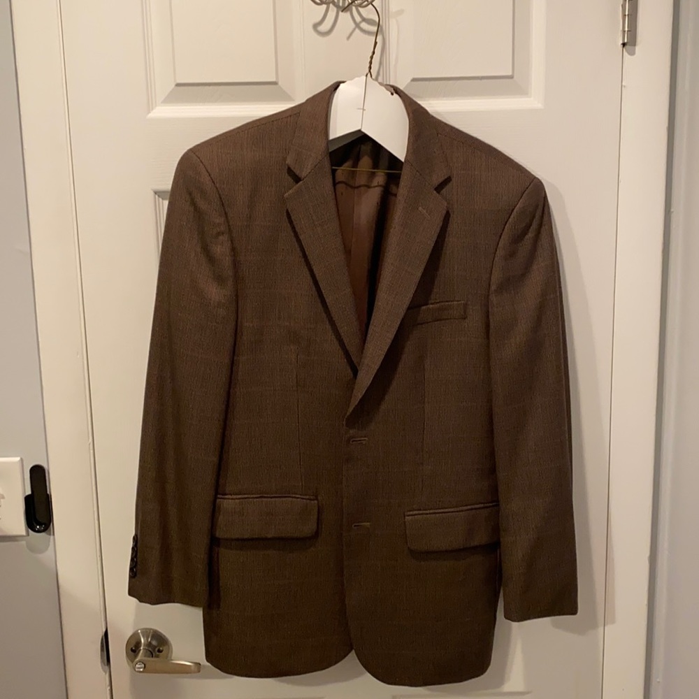 Joseph & Feiss Brown Sport Coat. 40R.